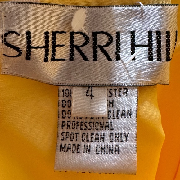Yellow, Sherri Hill, Hoco  Dress, Size 4 - Picture 8 of 10